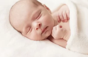 Baiser de l’Ange chez les Nouveau-nés : Signification et Origines Baiser de l'Ange