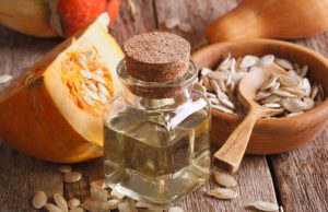 Huile de Pépin de Courge : Quels Sont les Effets Indésirables ? Huile de Pépin de Courge