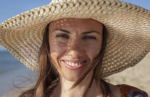 Injection d’acide hyaluronique : quels impacts sur la confiance en soi Injection d’acide hyaluronique