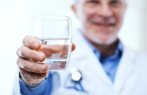 Les Bienfaits de Boire de l’Eau Chaude au Quotidien avantage Boire de l'Eau Chaude