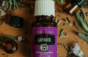 Huile essentielle lavande vraie : comment l’utiliser pour mieux dormir huile-essentielle-lavande-vraie