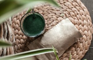 Spiruline bienfaits : pourquoi ce superaliment est si puissant spiruline-bienfaits