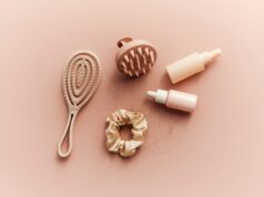 Brosse cheveu boucle : guide pour un démêlage sans frisottis brosse-cheveu-boucle