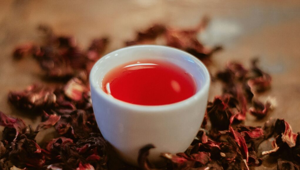 hibiscus-en-infusion hibiscus-en-infusion