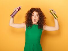 Mousse boucle cheveux : comment obtenir des boucles bien définies ? mousse-boucle-cheveux