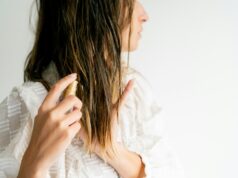 Parfum capillaire : quels produits choisir pour une odeur durable ? parfum-capillaire