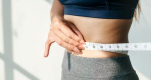 Tour de taille : quelles valeurs sont considérées comme normales ? tour-de-taille